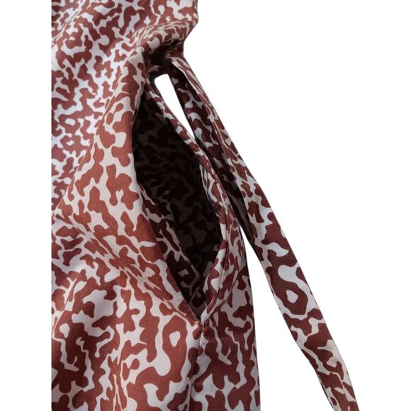 DIANE VONFURSTENBERG Laney Shirt Dress 6 Fresh Cotton Pockets Animal Print Snaps - Picture 12 of 15